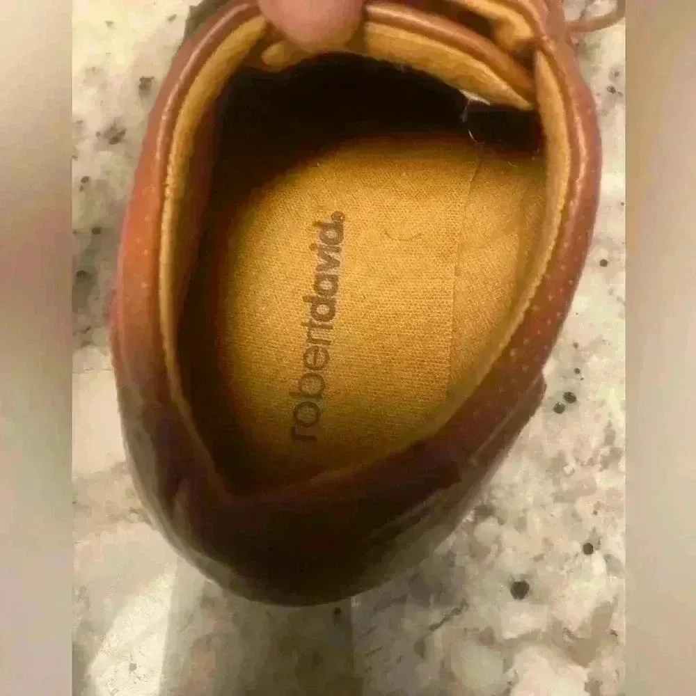 Boys brown casual shoes size 2M